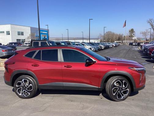 2025 Chevrolet Trax FWD 2RS