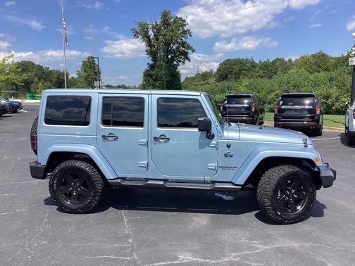 2012 Jeep Wrangler Unlimited Sahara