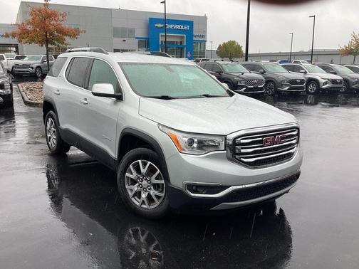 2019 GMC Acadia SLT-1