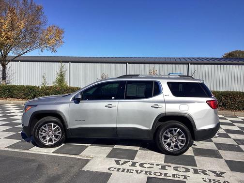 2019 GMC Acadia SLT-1
