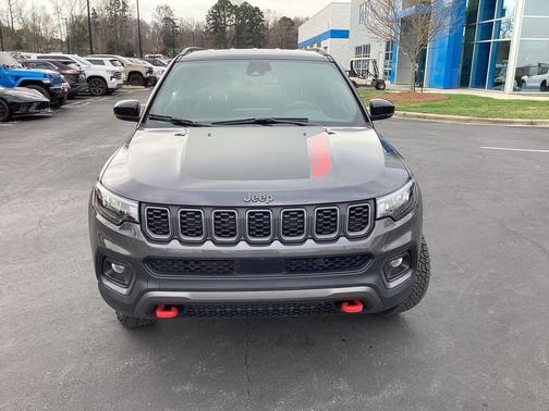 2024 Jeep Compass Trailhawk