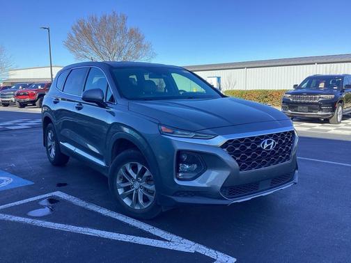 2020 Hyundai SANTA FE SE 2.4