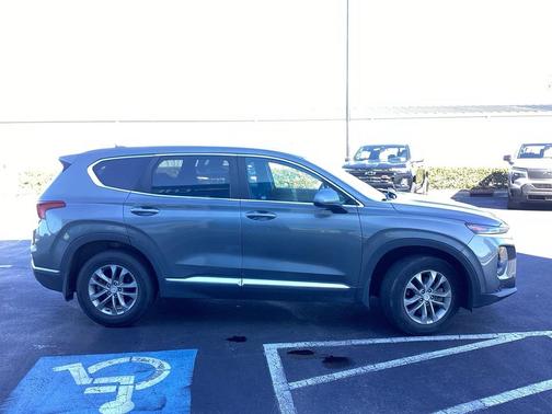 2020 Hyundai SANTA FE SE 2.4