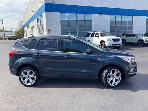 2019 Ford Escape Titanium