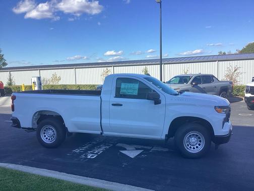 2026 Chevrolet Silverado 1500 WT