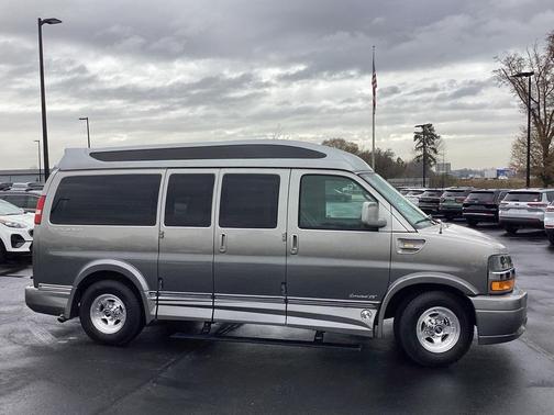 2018 Chevrolet Express 2500 Work Van