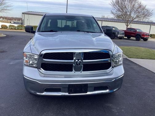 2017 RAM 1500 SLT