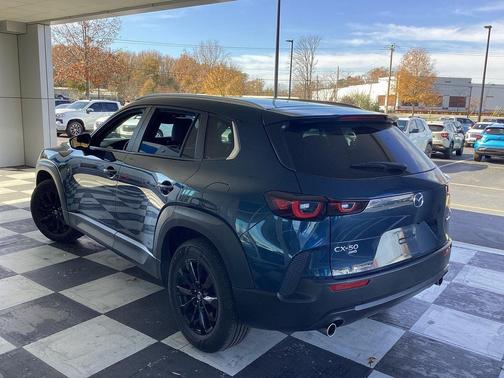 2025 Mazda CX-50 2.5 S Preferred Package