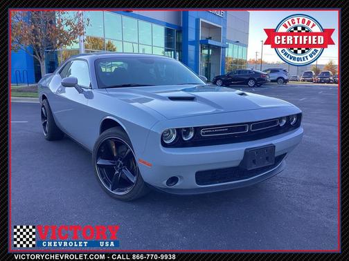 2021 Dodge Challenger SXT