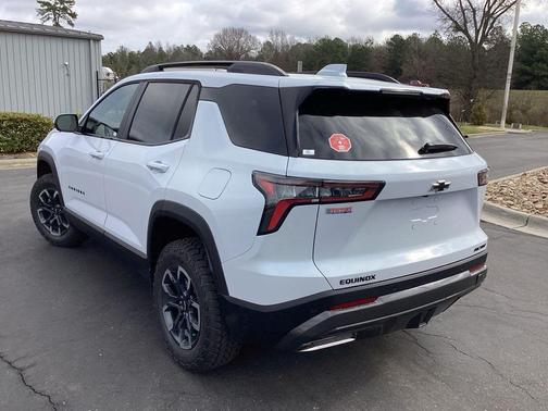 2026 Chevrolet Equinox FWD ACTIV