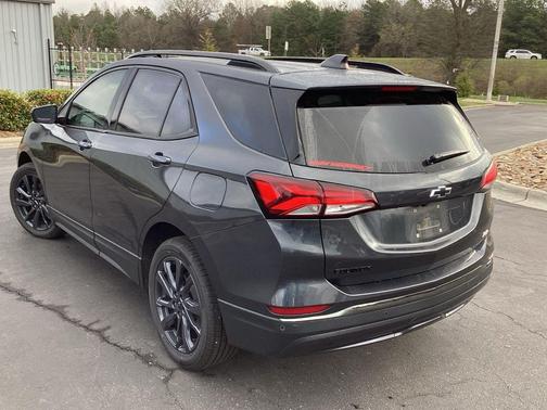 2022 Chevrolet Equinox FWD RS