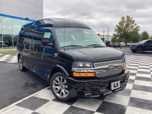 2025 Chevrolet Express 2500 RWD 2500 Extended Wheelbase WT