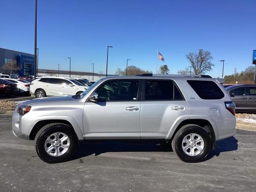2019 Toyota 4Runner SR5