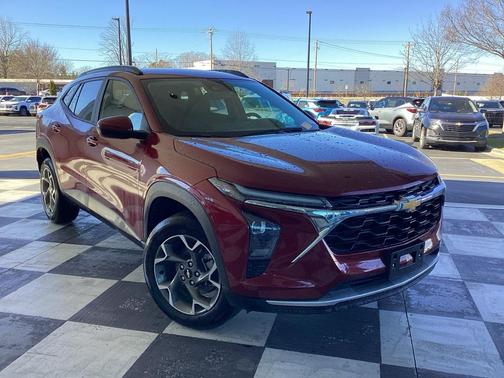 2025 Chevrolet Trax LT