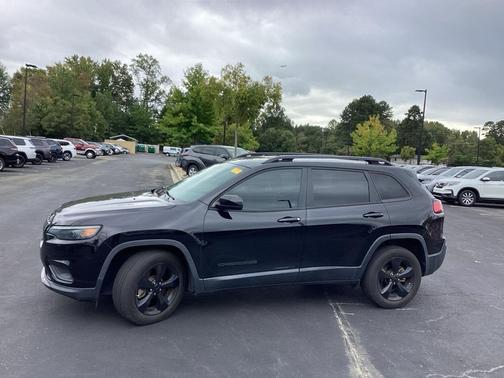 2020 Jeep Cherokee Altitude