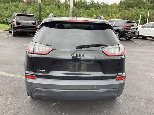 2020 Jeep Cherokee Altitude