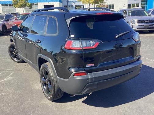 2020 Jeep Cherokee Altitude