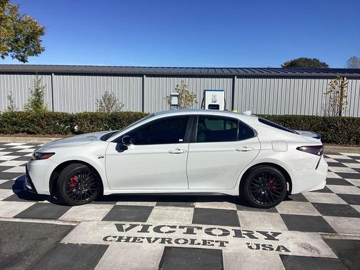 2022 Toyota Camry SE