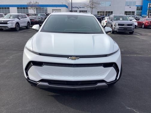 2024 Chevrolet Equinox EV 2LT