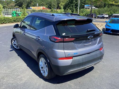 2023 Chevrolet Bolt EUV FWD LT