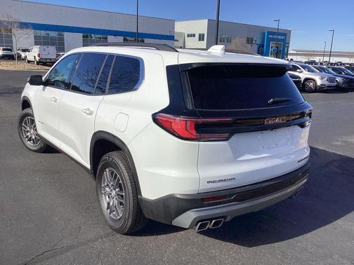 2025 GMC Acadia FWD Elevation