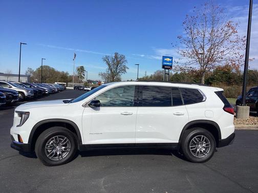 2025 GMC Acadia FWD Elevation