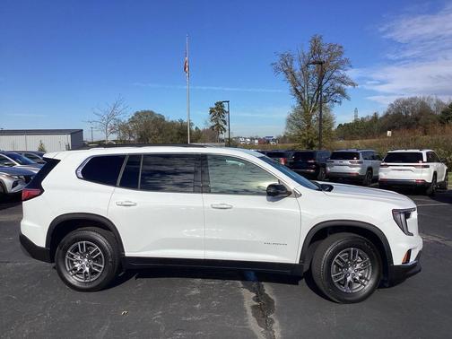2025 GMC Acadia FWD Elevation