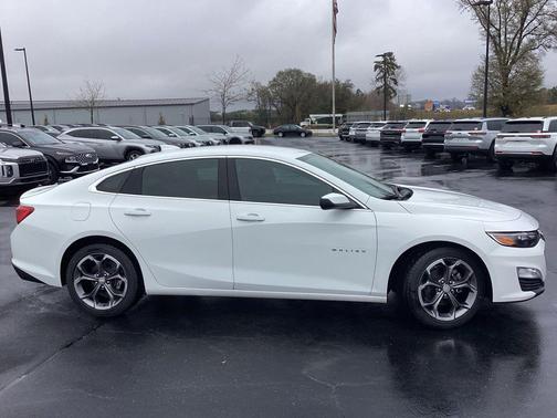 2023 Chevrolet Malibu FWD 1LT