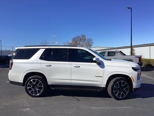 2025 Chevrolet Tahoe 2WD RST
