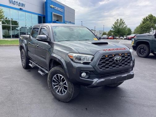 2020 Toyota Tacoma TRD Sport