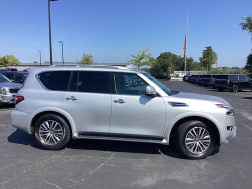 2024 Nissan Armada SL 4WD