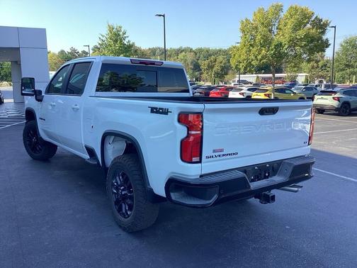 2025 Chevrolet Silverado 2500 LT