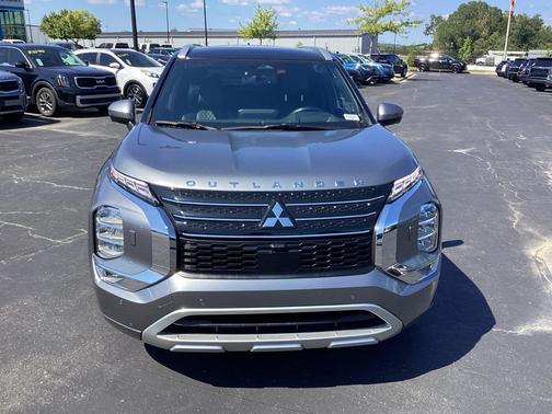 2023 Mitsubishi Outlander PHEV SEL