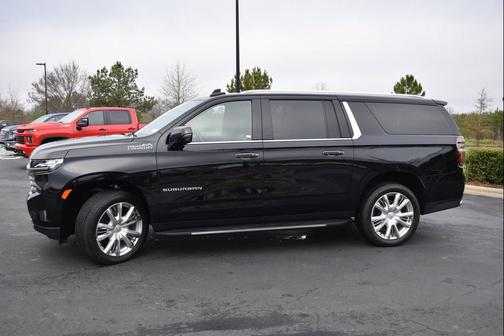2021 Chevrolet Suburban 4WD High Country