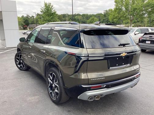 2024 Chevrolet Traverse Premier