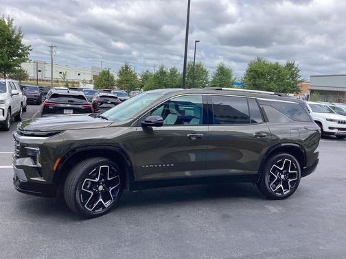 2024 Chevrolet Traverse Premier