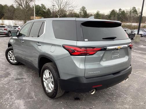 2023 Chevrolet Traverse LS