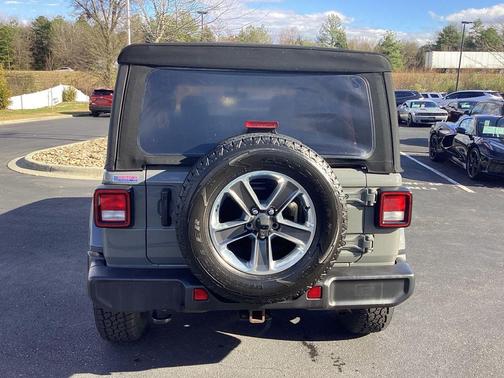 2022 Jeep Wrangler Unlimited Sahara
