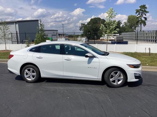 2023 Chevrolet Malibu FWD 1LT