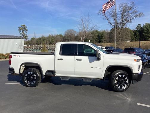 2020 Chevrolet Silverado 2500 Custom