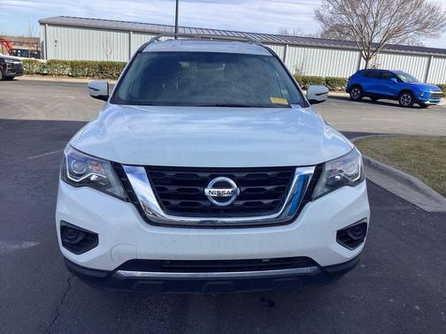 2018 Nissan Pathfinder S