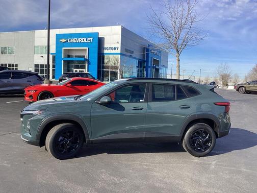 2025 Chevrolet Trax LT