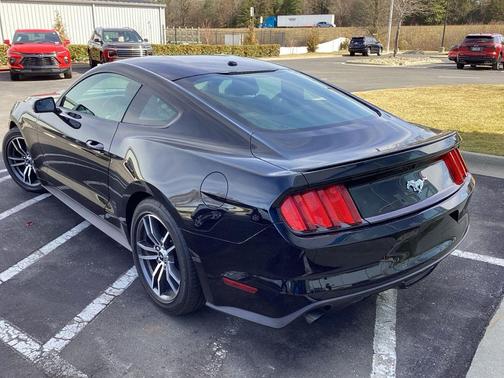 2017 Ford Mustang EcoBoost