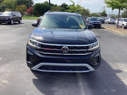 2023 Volkswagen Atlas 3.6L SE w/Technology