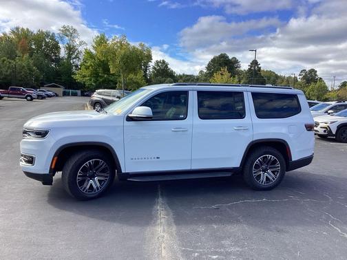 2022 Jeep Wagoneer Series III 4x4