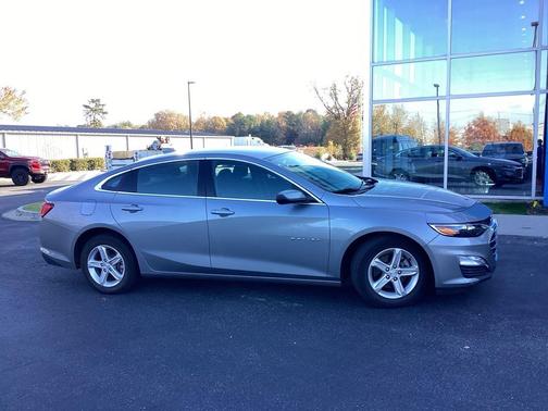 2023 Chevrolet Malibu FWD 1LT