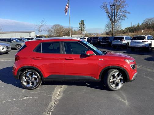 2022 Hyundai VENUE Limited