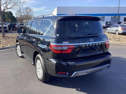 2023 Nissan Armada SV 2WD