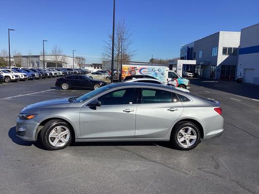 2024 Chevrolet Malibu FWD 1LT
