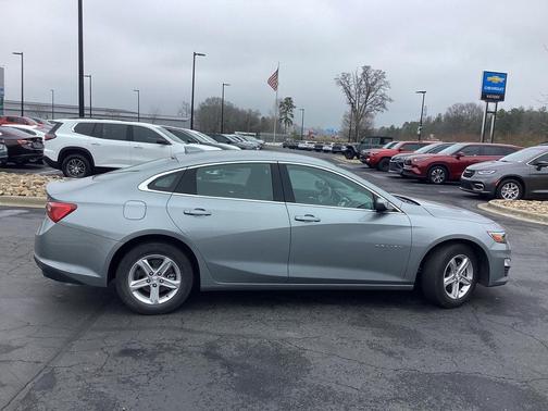 2024 Chevrolet Malibu FWD 1LT